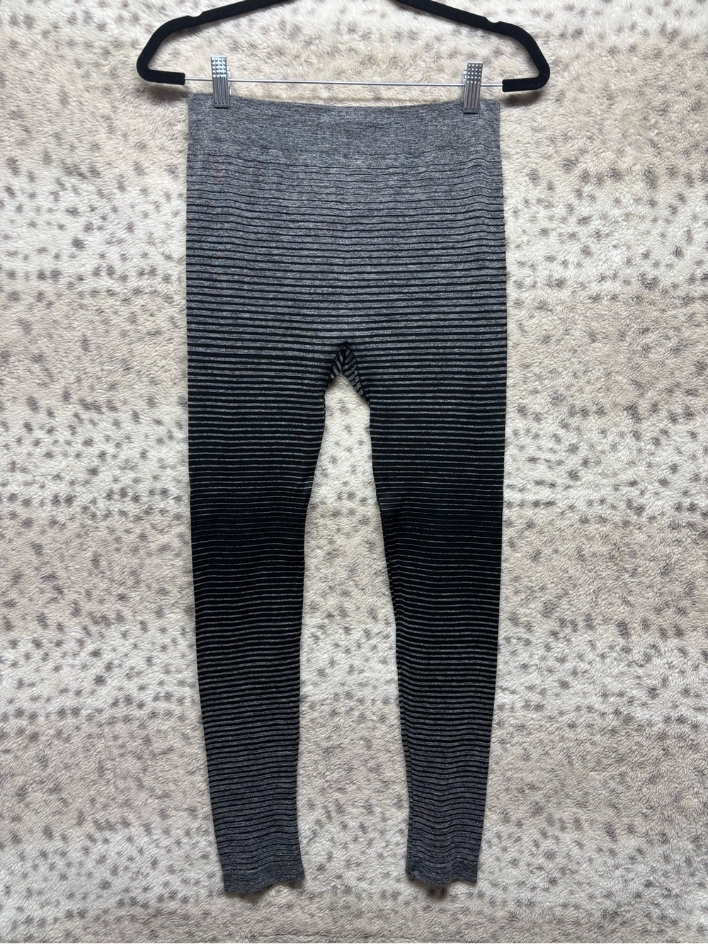 XHILARATION STRIPED LEGGINGS